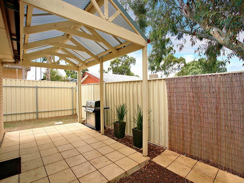 6 Francis Street, Happy Valley SA 5159