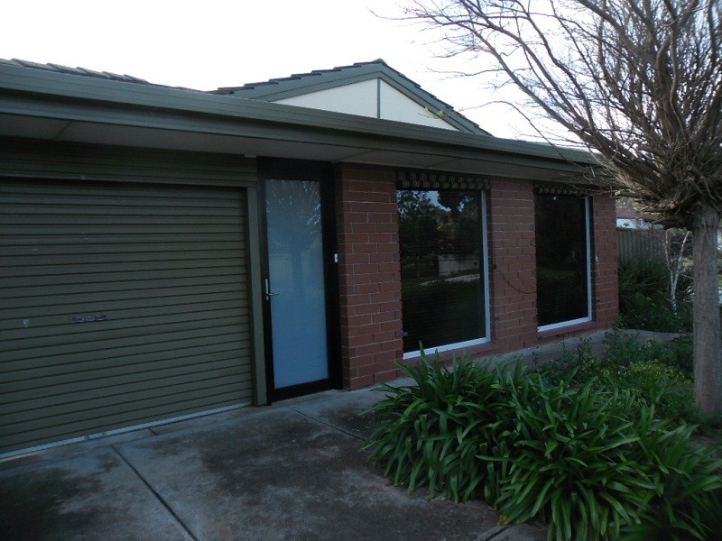 51 Serenade Crescent, Aberfoyle Park SA 5159