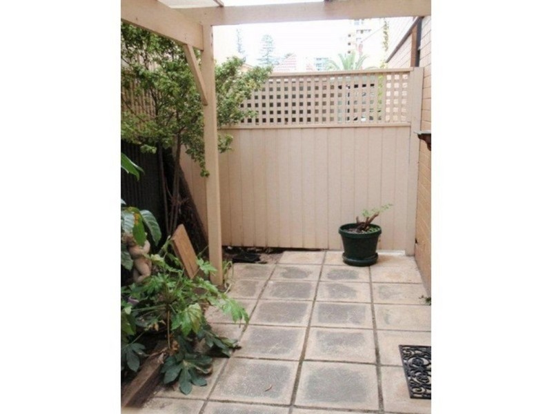 3/35 Nile Street, Glenelg SA 5045