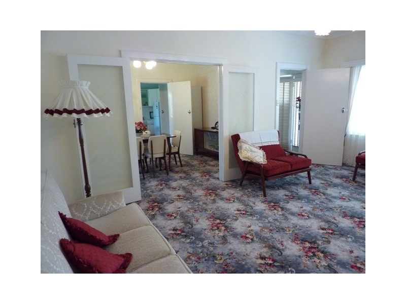 55 Avenue Road, Cumberland Park SA 5041