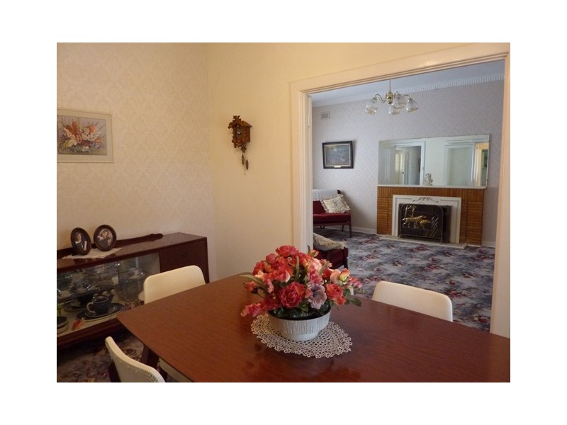 55 Avenue Road, Cumberland Park SA 5041