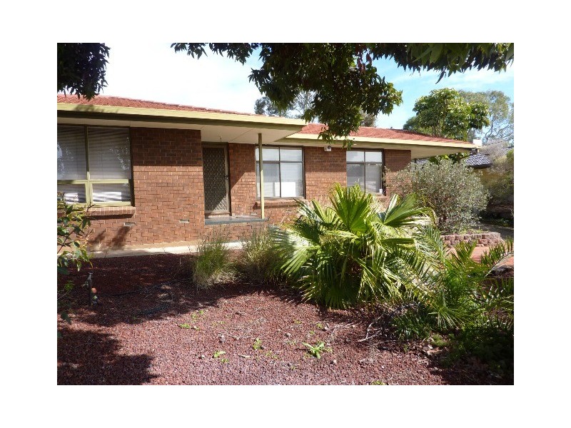 33 Kenneth Road, Morphett Vale SA 5162