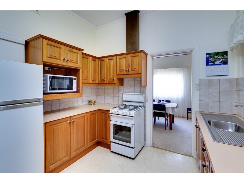 17 McGilp Ave, Glengowrie SA 5044