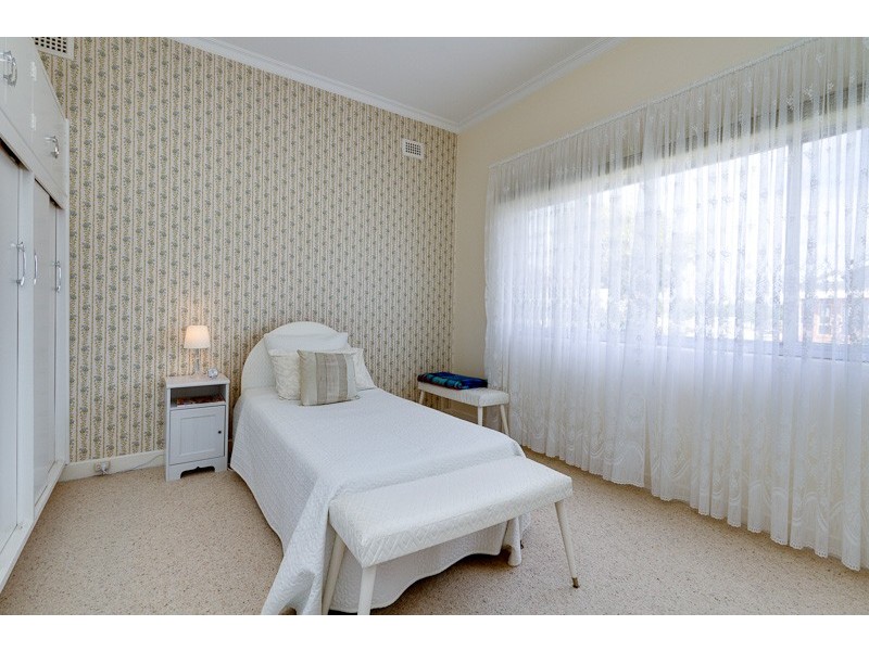 17 McGilp Ave, Glengowrie SA 5044