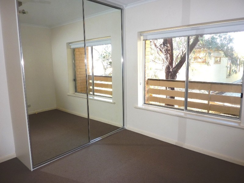 U8 19 Fulton Street, Glenelg North SA 5045