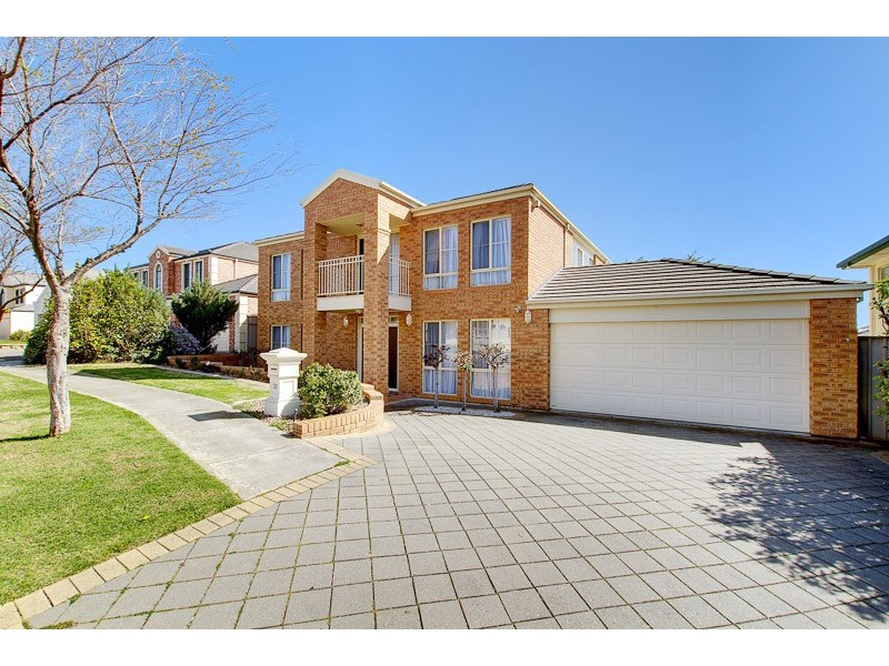 20 Ingleton Drive, Hallett Cove SA 5158