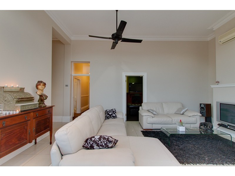 Glenelg SA 5045