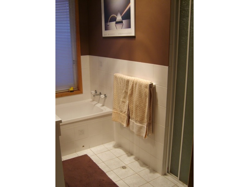 9 Playford Road, Newton SA 5074