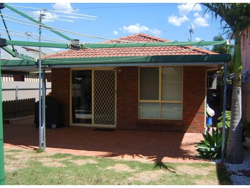 9 Playford Road, Newton SA 5074