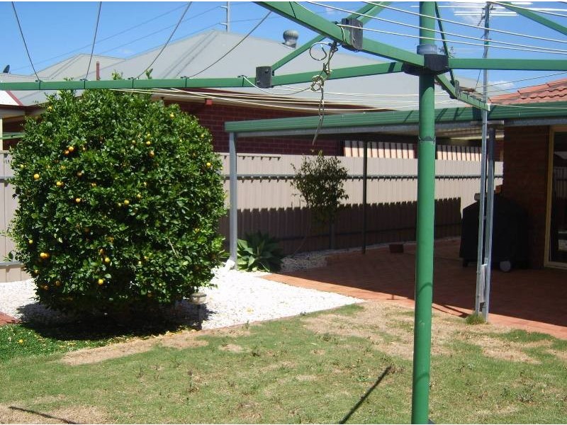 9 Playford Road, Newton SA 5074