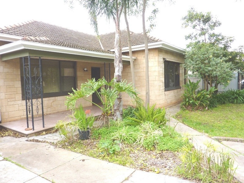 10 Solent Street, Clarence Gardens SA 5039