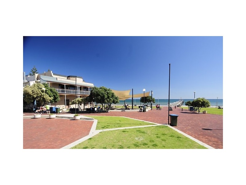 3/197 The Esplanade (entry via Seaview Road), Henley Beach SA 5022