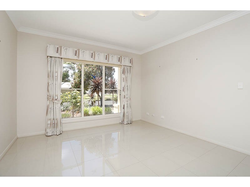 7 David Avenue, Glenelg North SA 5045