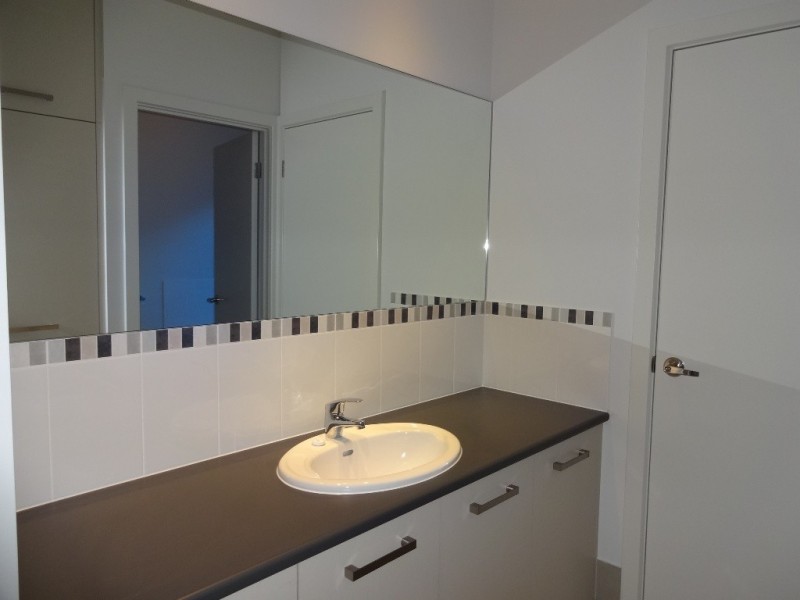 10 Minns Street West, Seaton SA 5023