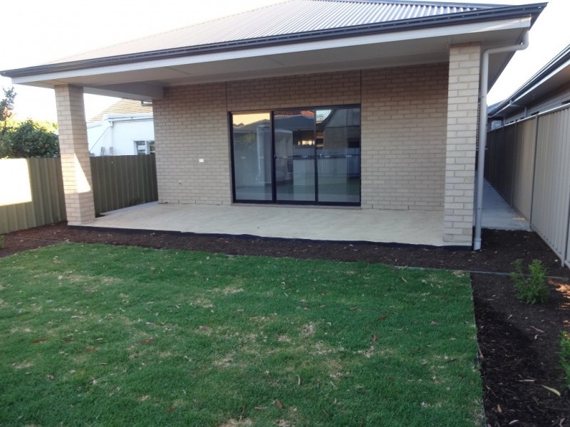 10 Minns Street West, Seaton SA 5023