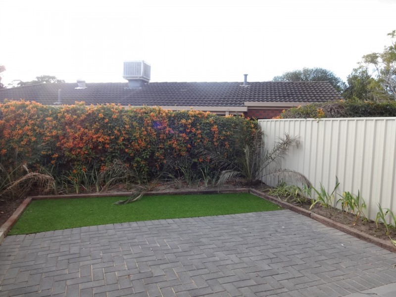 304B Oaklands Road, Park Holme SA 5043