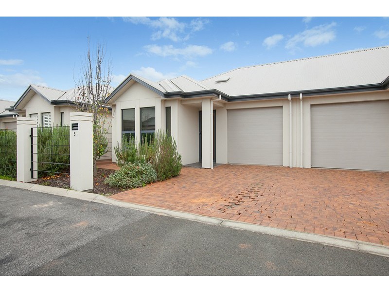 17 Valma Avenue, Fulham Gardens SA 5024