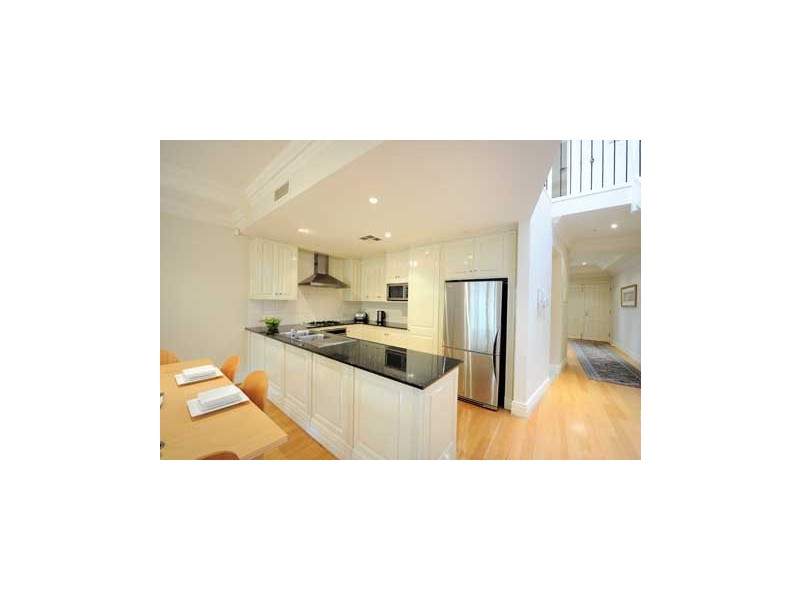 6/7 Torrens Square, Glenelg SA 5045