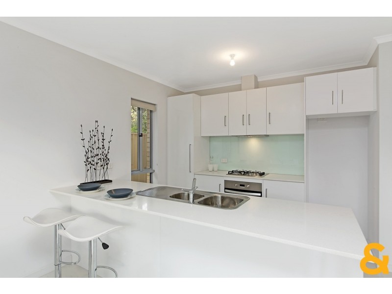 304B Oaklands Road, Park Holme SA 5043