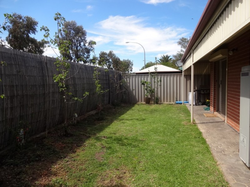 4/31 Mariners Crescent, West Lakes SA 5021