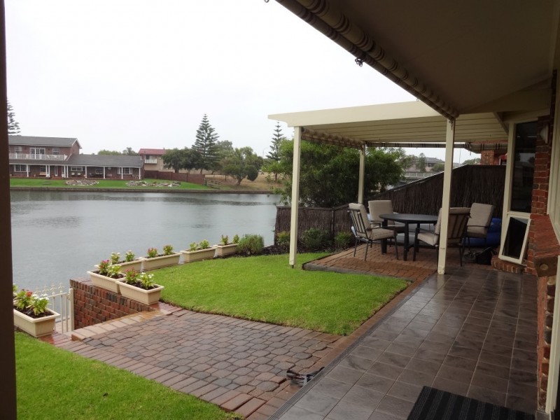 5/74 Martin Court, West Lakes SA 5021