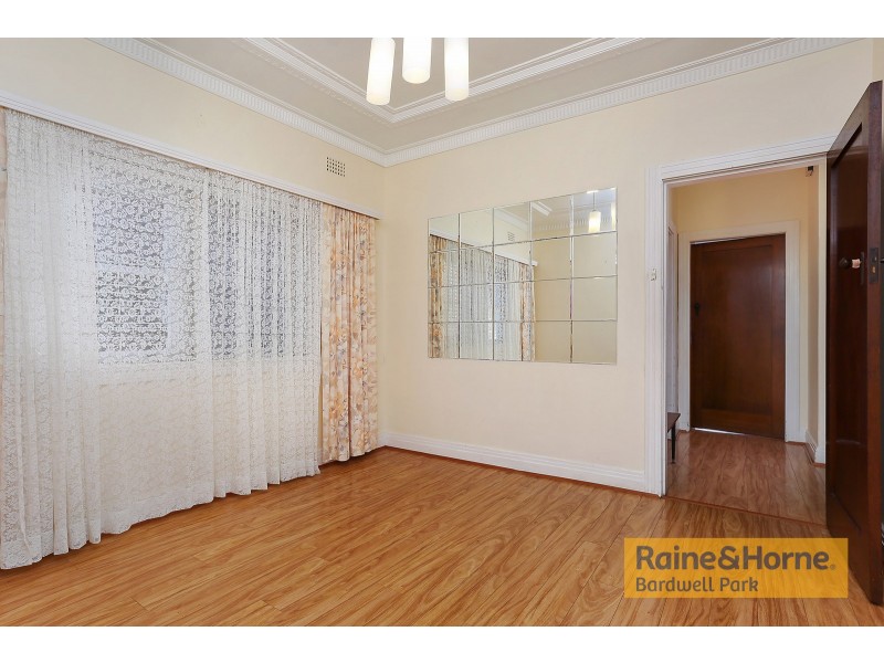 18 Wearne Street, Canterbury NSW 2193