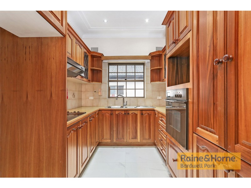 5 Larkhall Avenue, Earlwood NSW 2206