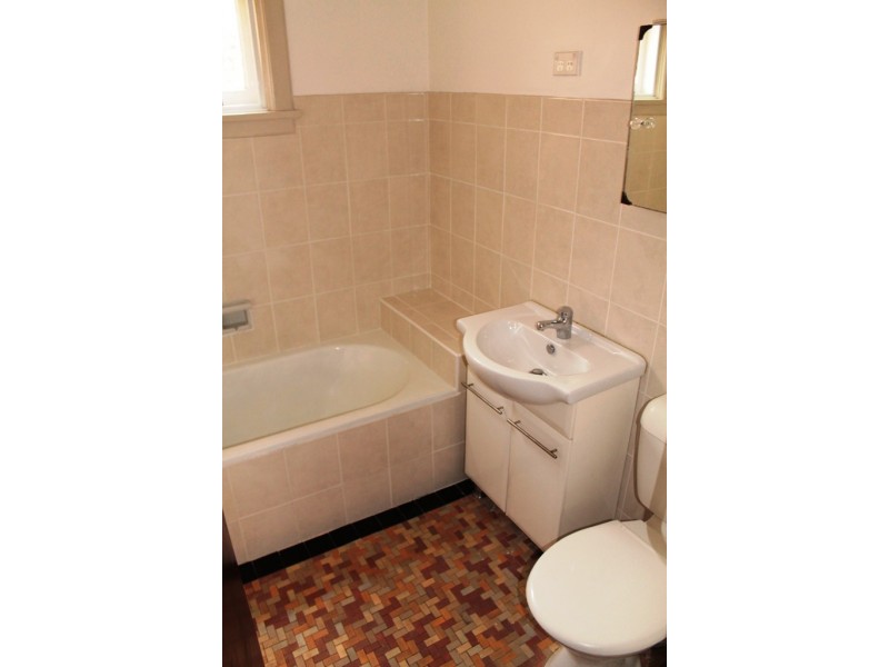 174 Slade Road, Bardwell Park NSW 2207