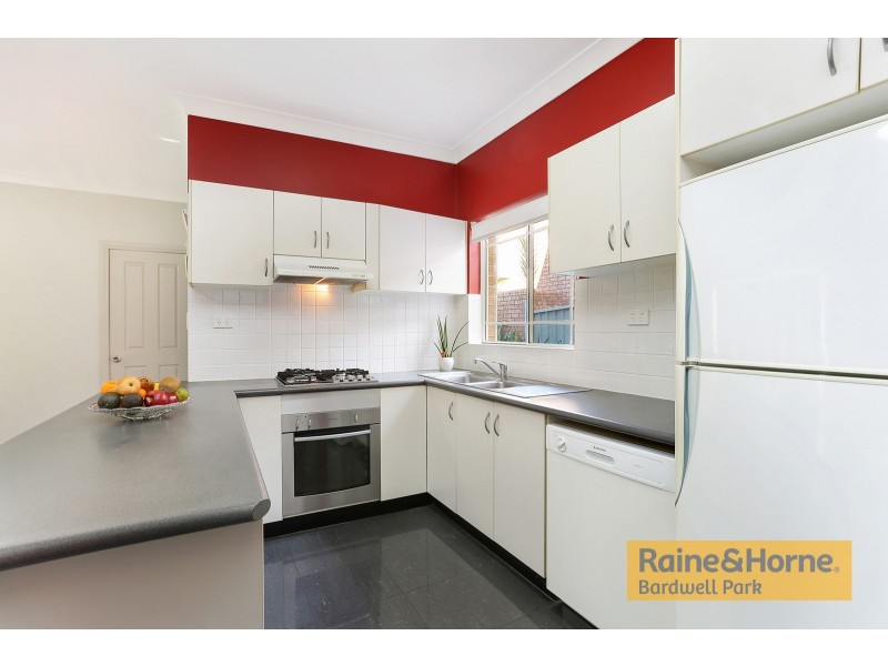 1/25-27 Bower Street, Roselands NSW 2196