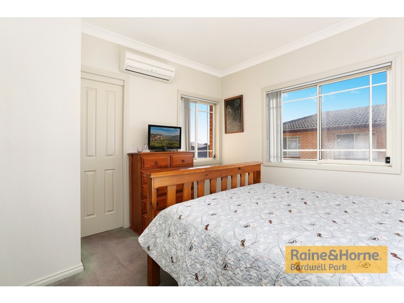 1/25-27 Bower Street, Roselands NSW 2196