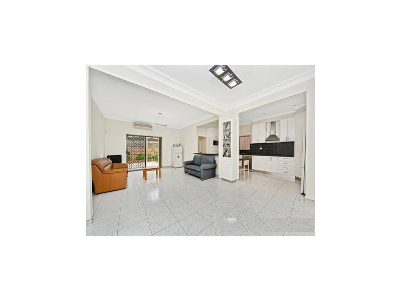 112 Woolcott Street, Earlwood NSW 2206