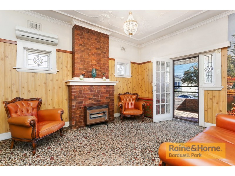 24 Nicoll Avenue, Earlwood NSW 2206