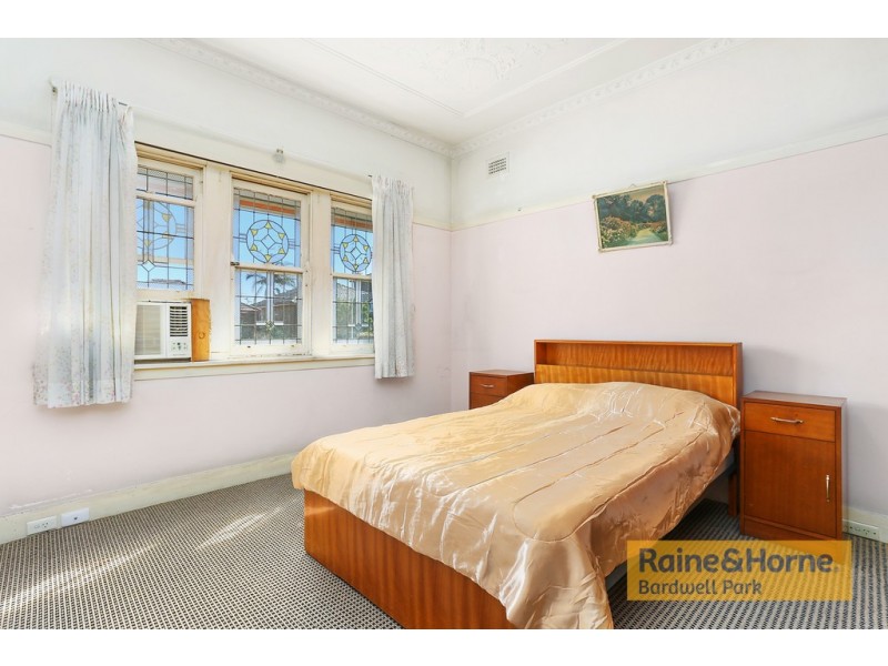 24 Nicoll Avenue, Earlwood NSW 2206