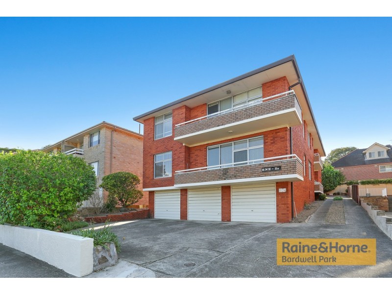 2/2a Monomeeth Street, Bexley NSW 2207