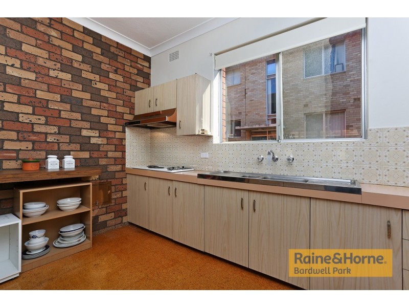 2/2a Monomeeth Street, Bexley NSW 2207