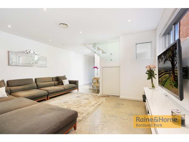 71 Thompson Street, Earlwood NSW 2206