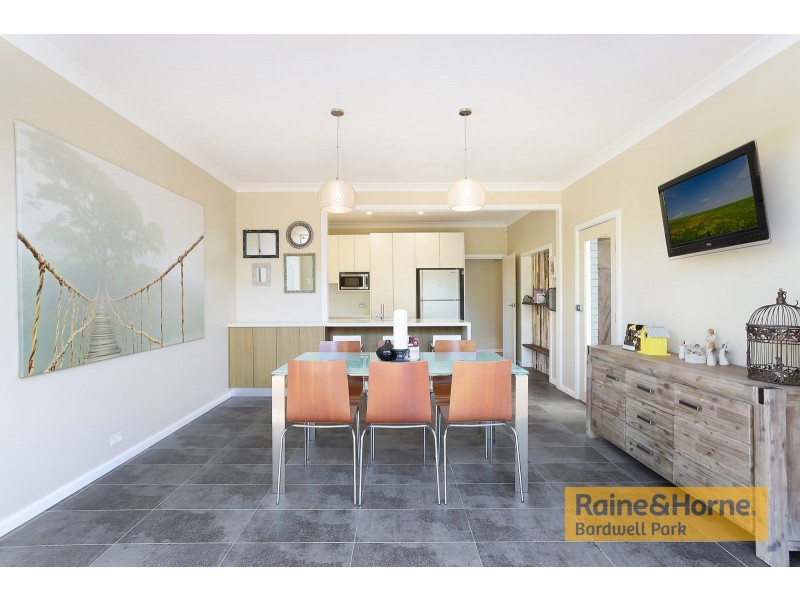 36 Roseview Avenue, Roselands NSW 2196