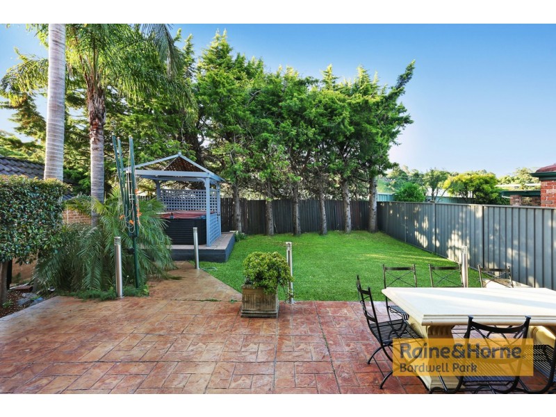 196 Slade Road, Bardwell Park NSW 2207