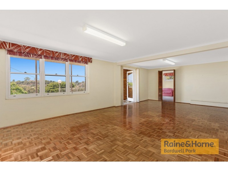 10 May Street, Bardwell Park NSW 2207