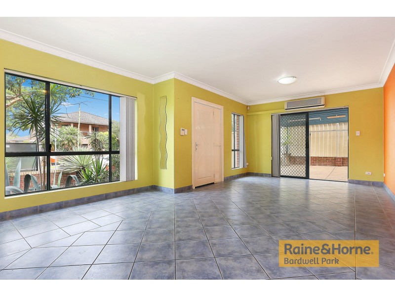 1/42 Flora Street, Roselands NSW 2196