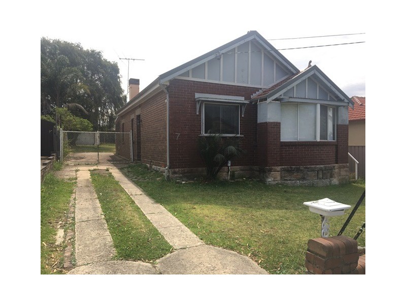 7 Main Street, Earlwood NSW 2206