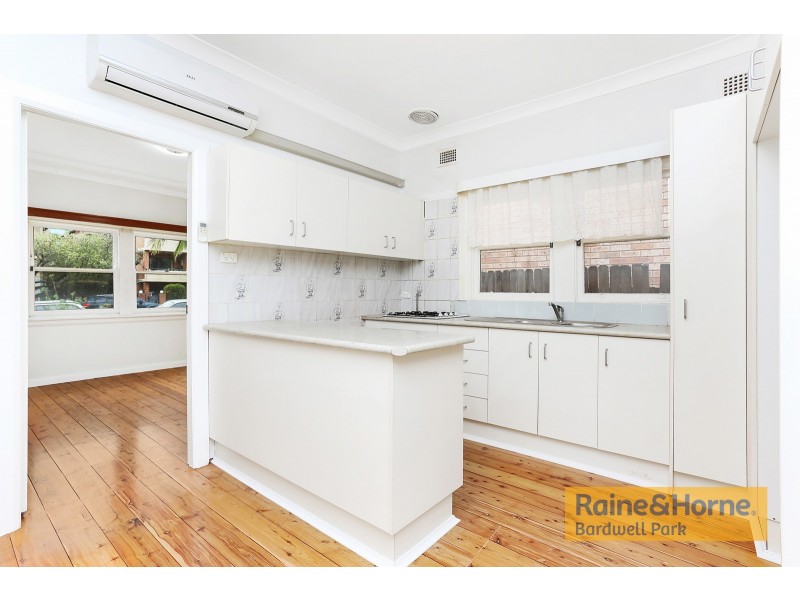 23 Melvin Street, Beverly Hills NSW 2209