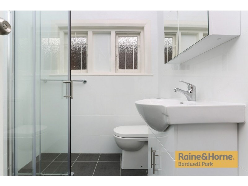 98 Victoria Avenue, Mortdale NSW 2223