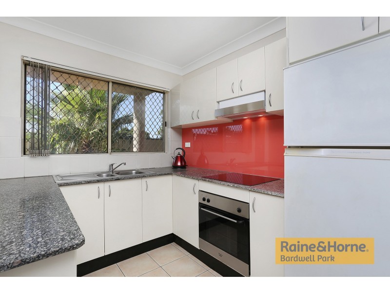 1/1 Hillview Street, Roselands NSW 2196