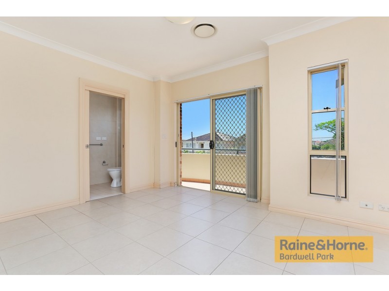 35 Allen Street, Canterbury NSW 2193