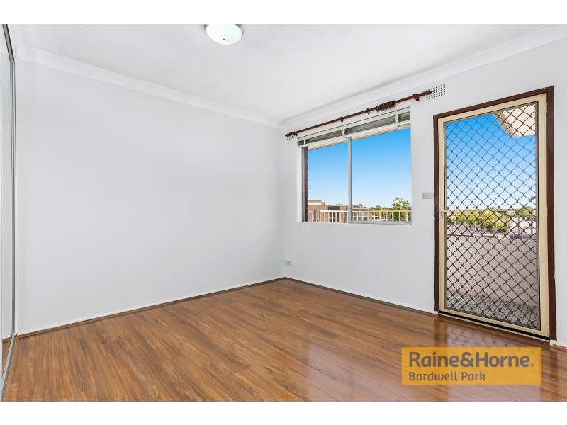 21/5 Phillip Street, Roselands NSW 2196