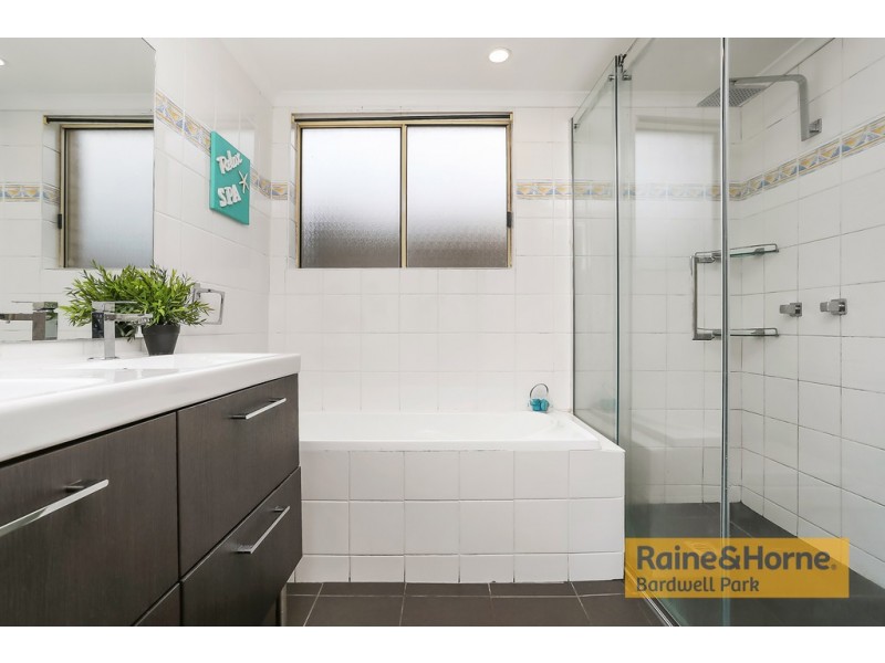 4/1 Hillview Street, Roselands NSW 2196