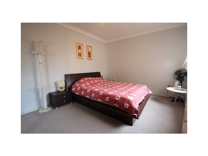 5/8 Wiruna Crescent, Beverly Hills NSW 2209