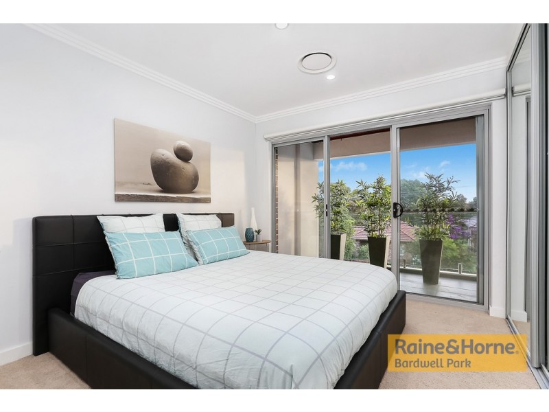 20A Bykool Avenue, Kingsgrove NSW 2208