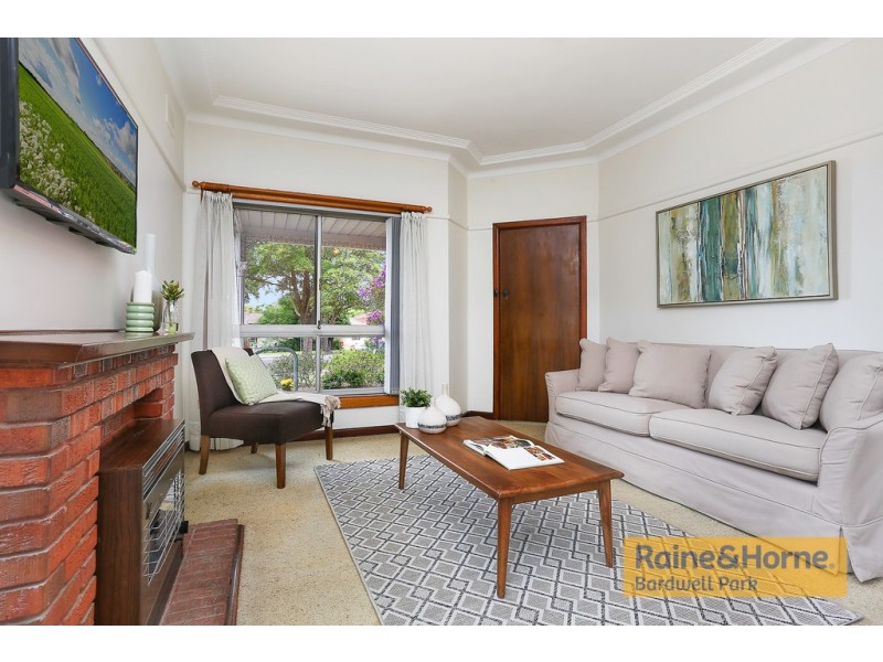 113 Ludgate Street, Roselands NSW 2196